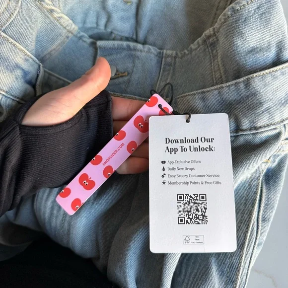 NWT Cider DOUBLE HIGH RISE SOLID BUTTON Wide Leg Jeans Light / Medium Wash - Picture 5 of 13